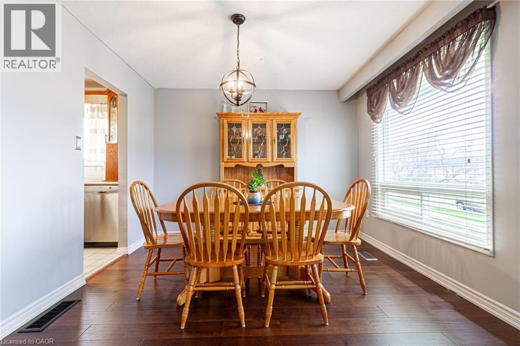 700 Woodview Road, Burlington, Ontario  L7N 3A5 - Photo 6 - 40768692