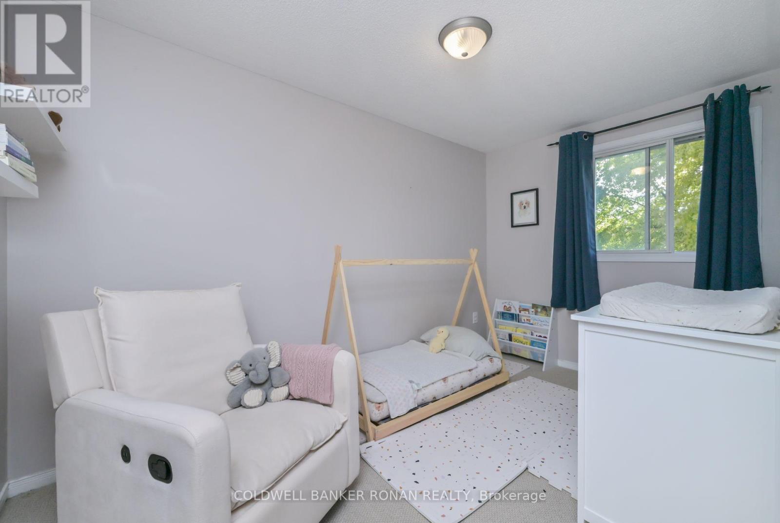 146 Heydon Avenue, New Tecumseth, Ontario  L9R 1P1 - Photo 17 - N12396514