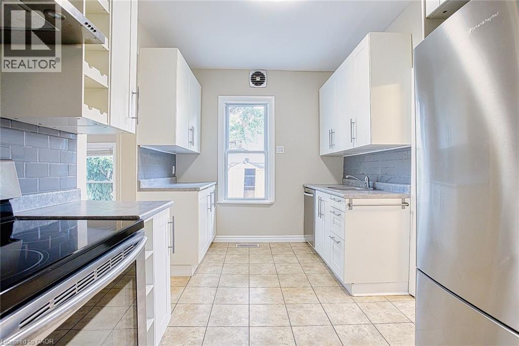 96 York Street, St. Catharines, Ontario  L2R 6E2 - Photo 7 - 40768024