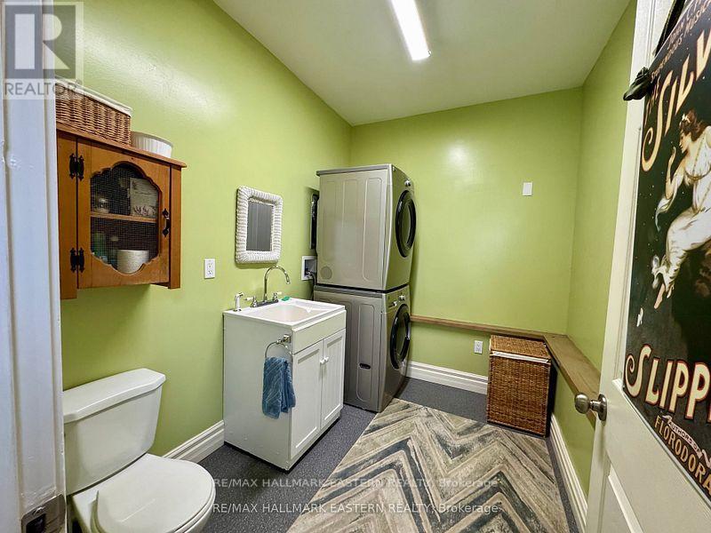 2464 Queen Mary Street, Cavan Monaghan, Ontario  L0A 1C0 - Photo 13 - X12396697