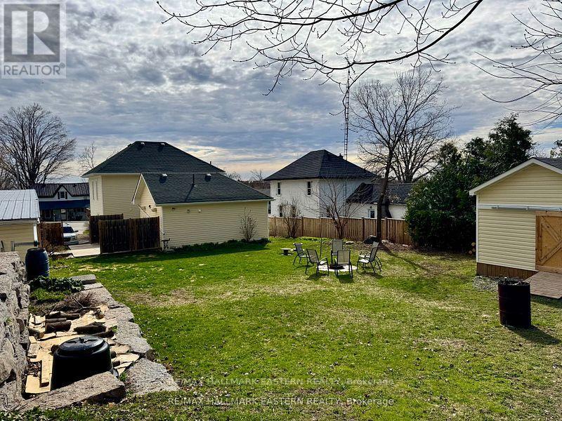 2464 Queen Mary Street, Cavan Monaghan, Ontario  L0A 1C0 - Photo 19 - X12396697
