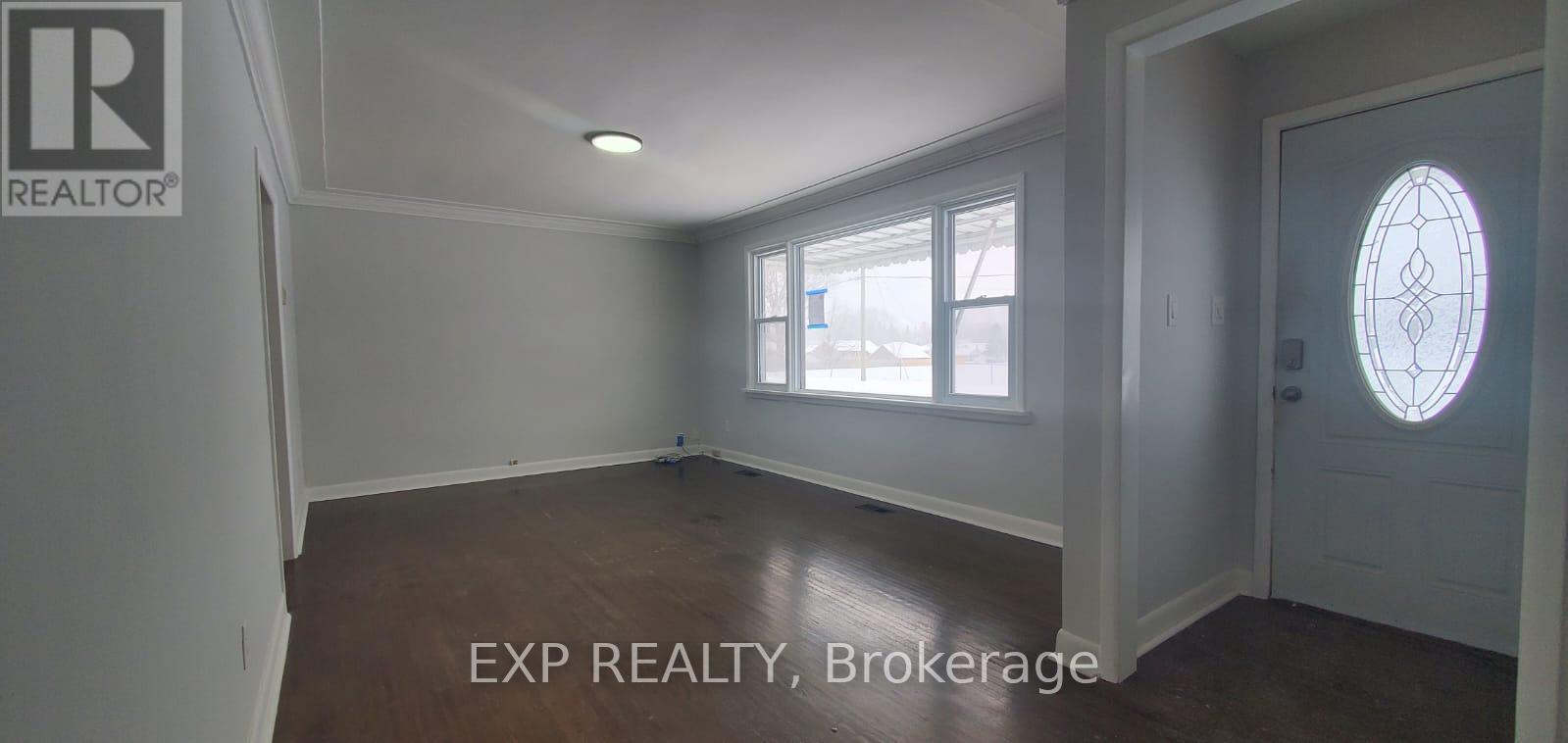 167 Stanley Street, Belleville, Ontario  K8N 3Z9 - Photo 2 - X12396699