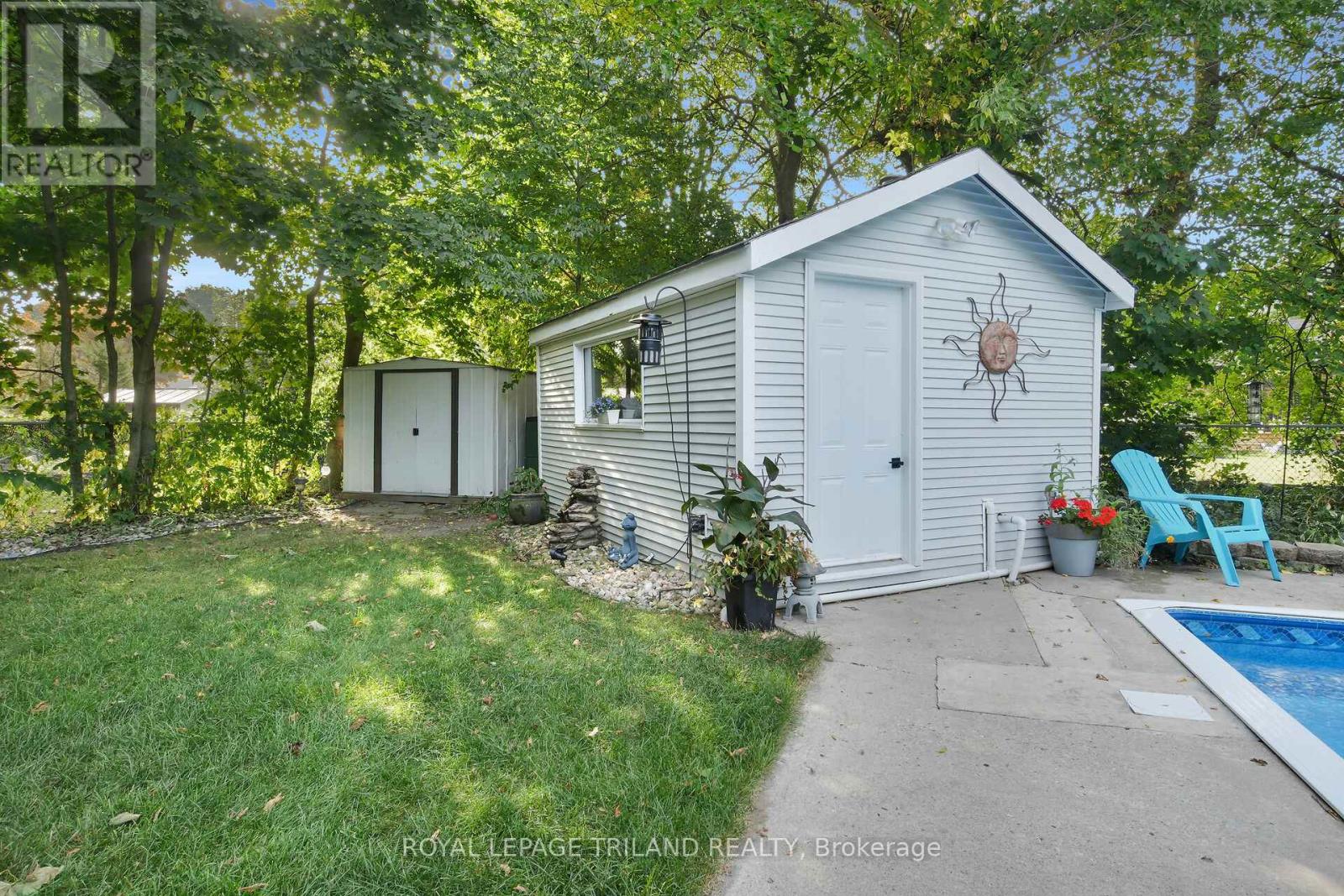 65 Broadway Avenue, London South, Ontario  N6P 1A9 - Photo 35 - X12396676