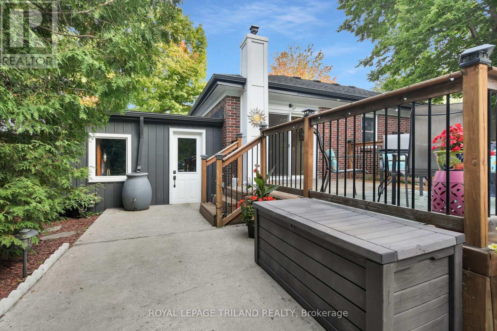 65 Broadway Avenue, London South, Ontario  N6P 1A9 - Photo 37 - X12396676