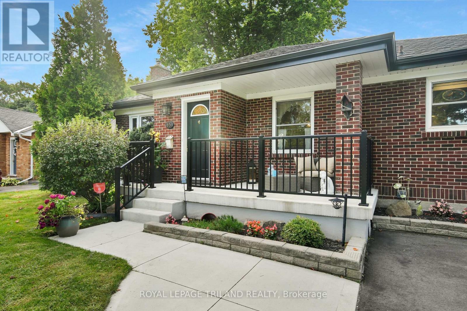 65 Broadway Avenue, London South, Ontario  N6P 1A9 - Photo 41 - X12396676