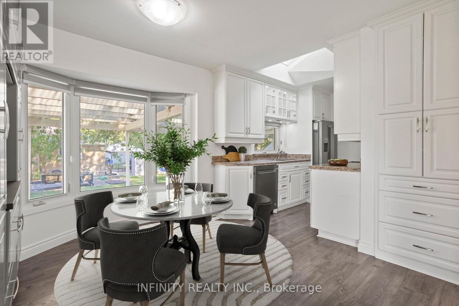 776 Oxford Street W, London North, Ontario  N6H 1V2 - Photo 8 - X12396747