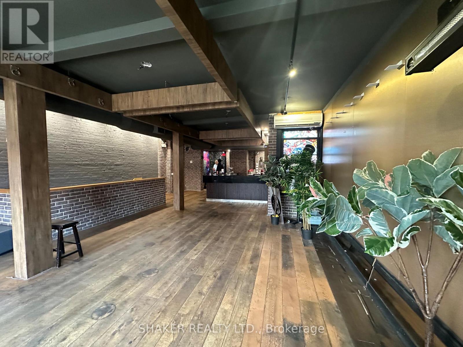 354 Elgin Street, Ottawa, Ontario  K2P 1M8 - Photo 11 - X12396724