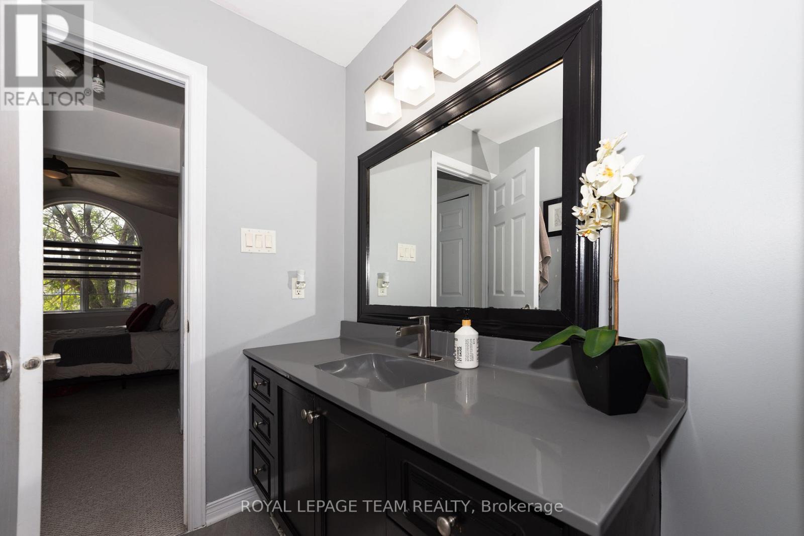 5 Sundew Court W, Ottawa, Ontario  K2S 1Z5 - Photo 20 - X12396745