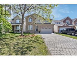 5 SUNDEW COURT W