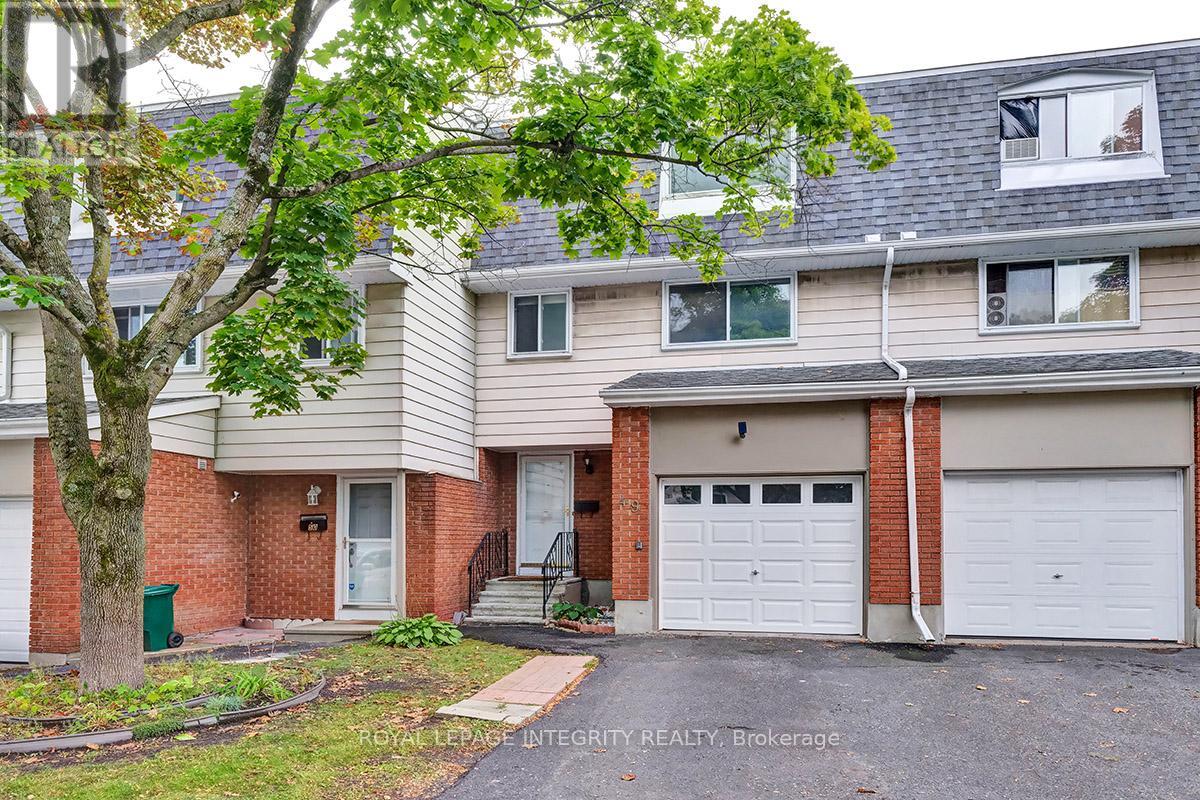 49 - 2669 Southvale Crescent, Ottawa, Ontario  K1B 4V2 - Photo 3 - X12396756