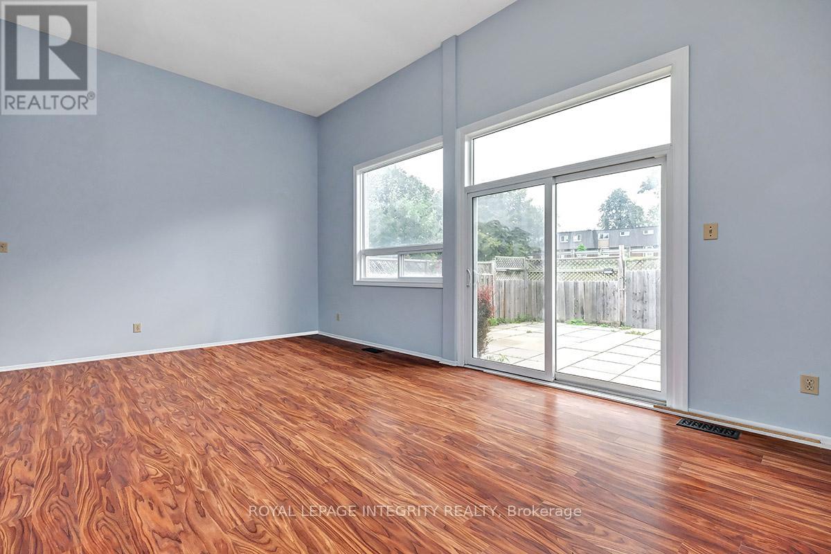49 - 2669 Southvale Crescent, Ottawa, Ontario  K1B 4V2 - Photo 6 - X12396756