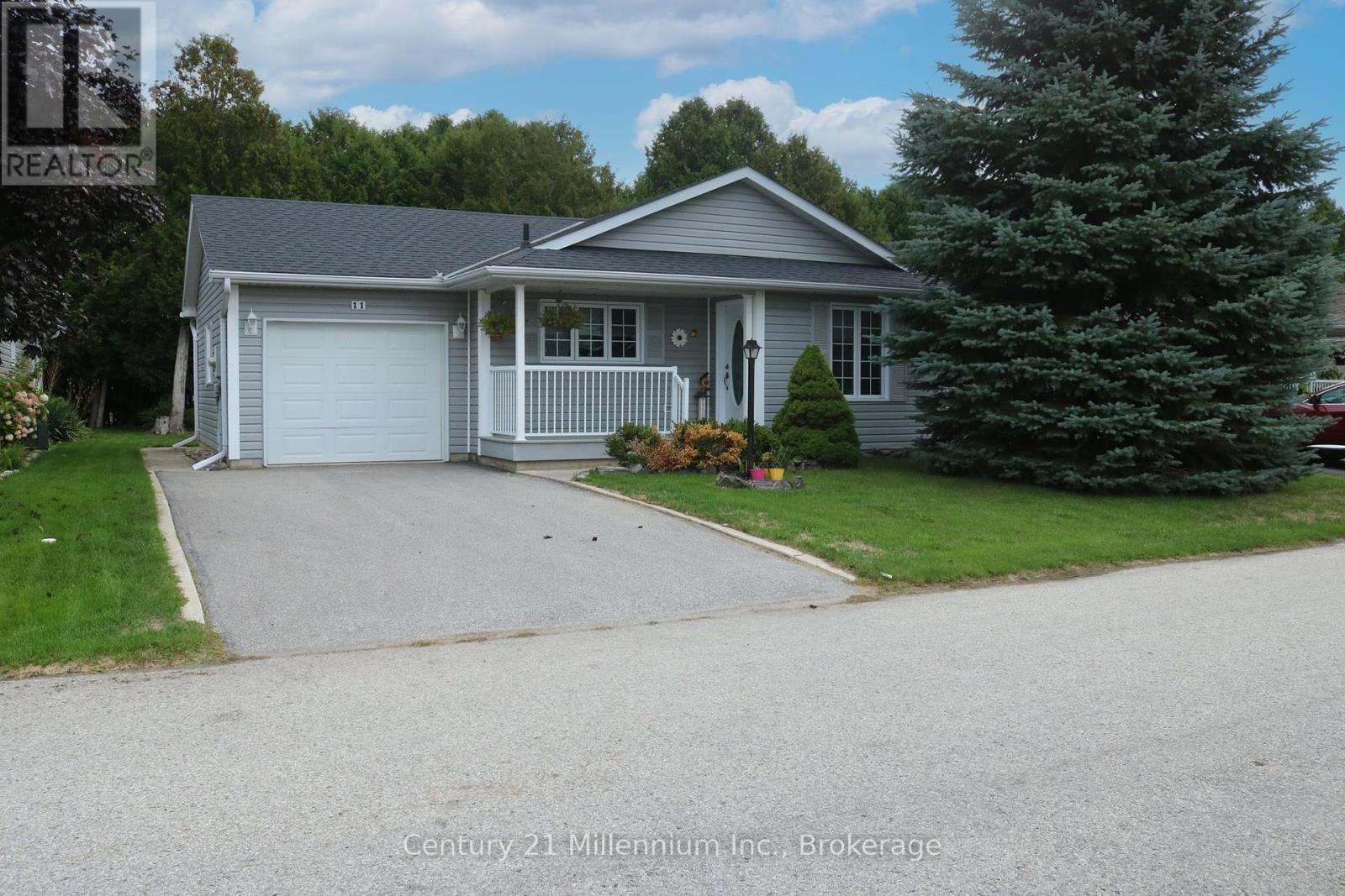 Property at 11 VIRGINIA AVENUE image 1