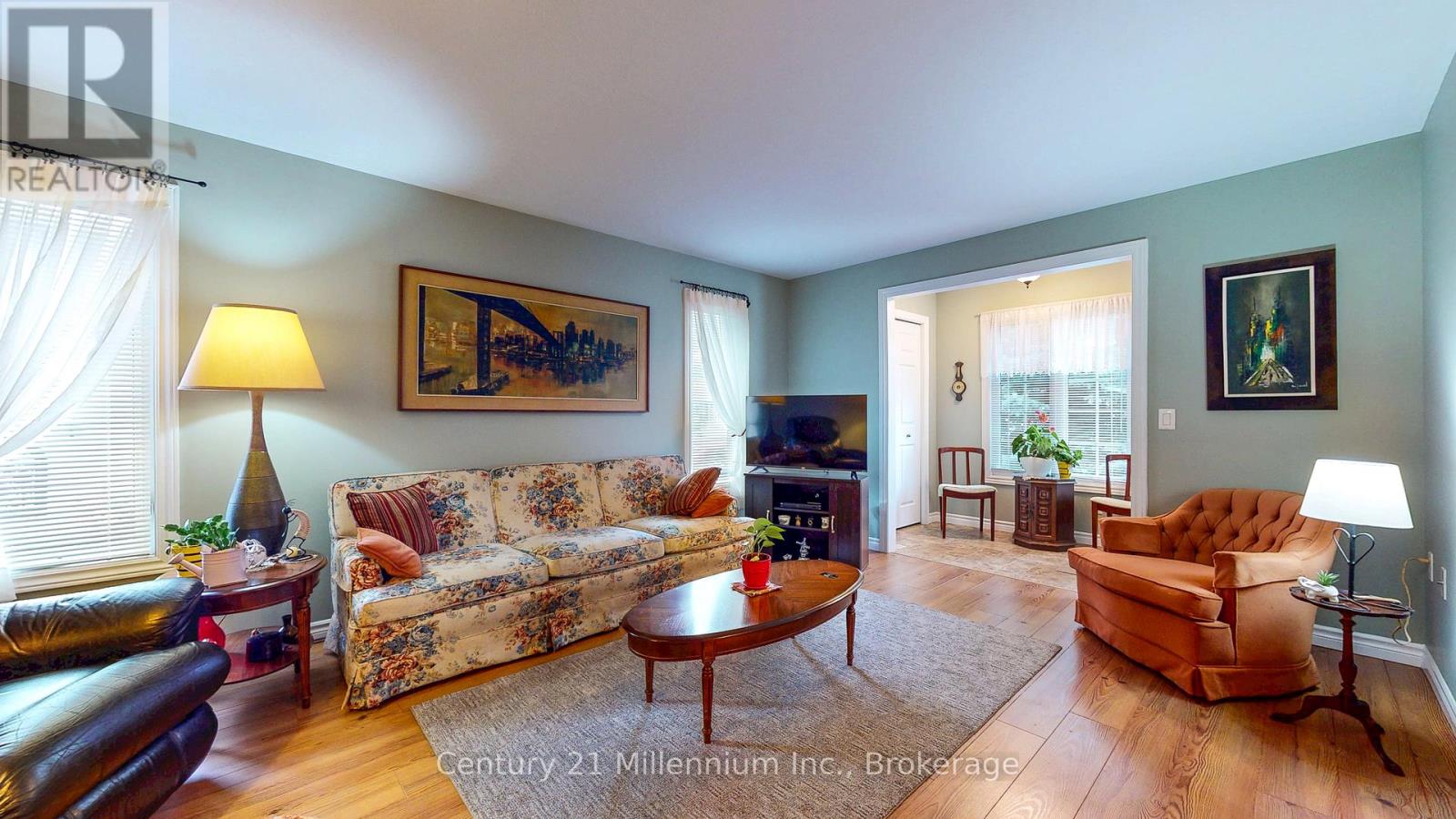 Property at 11 VIRGINIA AVENUE image 5