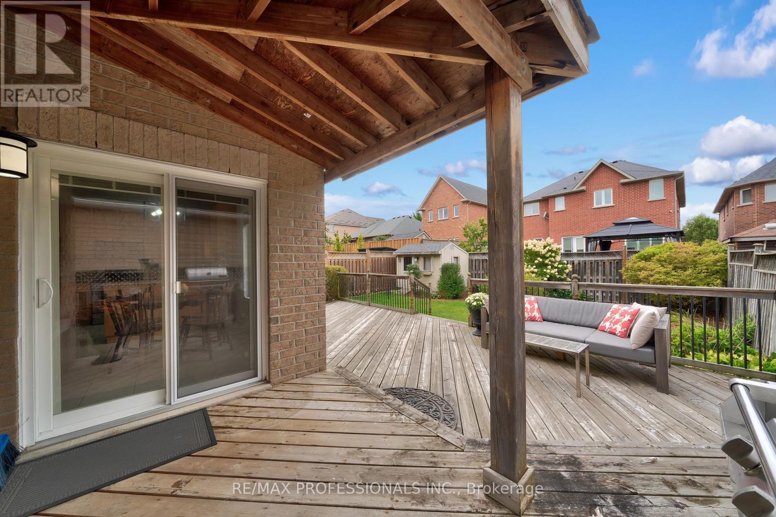 67 Chaplin Crescent, Halton Hills, Ontario  L7G 5V6 - Photo 37 - W12396479
