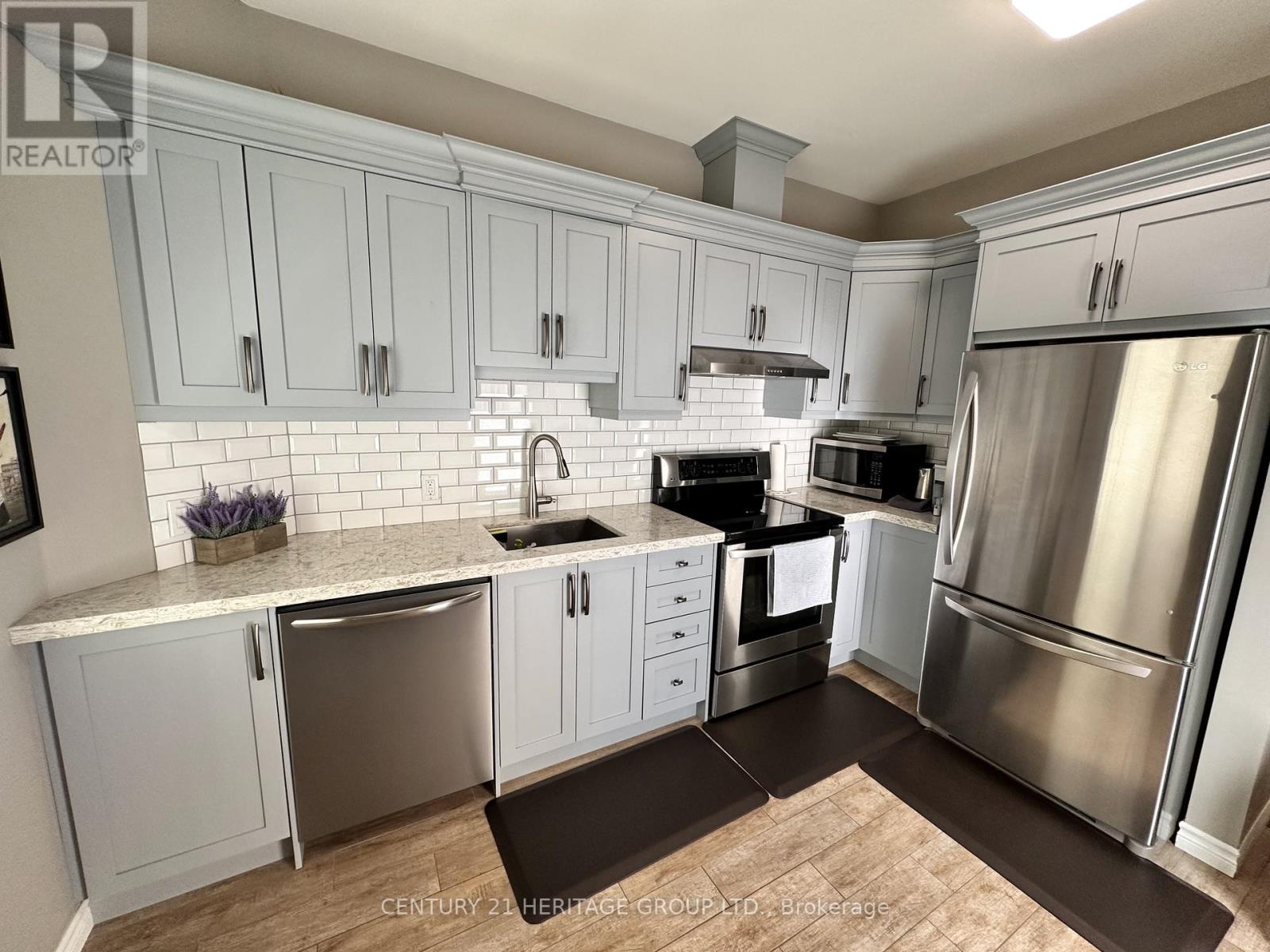 11 - 1 Tower Gate, Brampton, Ontario  L6P 1C3 - Photo 13 - W12396480