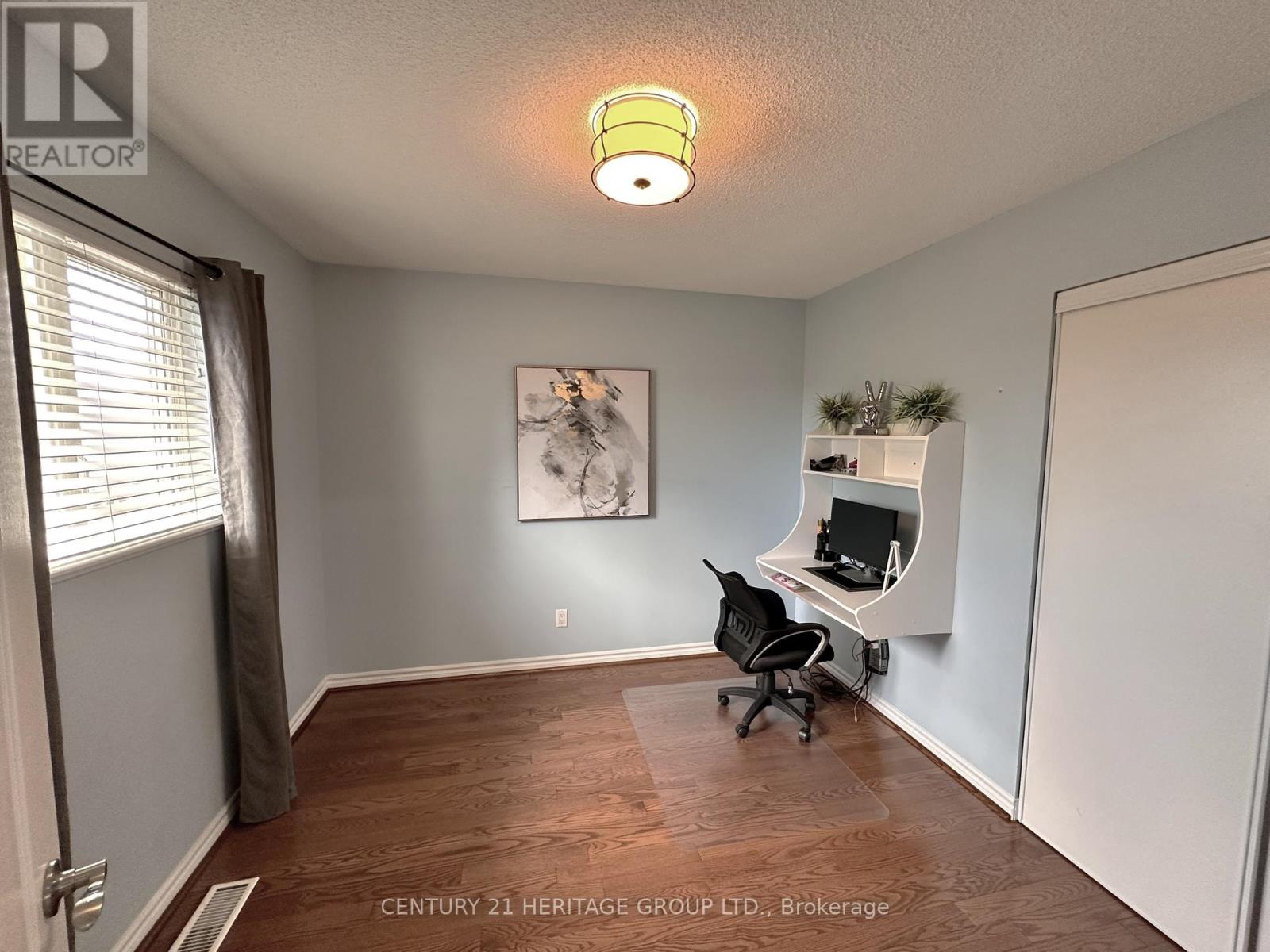 11 - 1 Tower Gate, Brampton, Ontario  L6P 1C3 - Photo 18 - W12396480