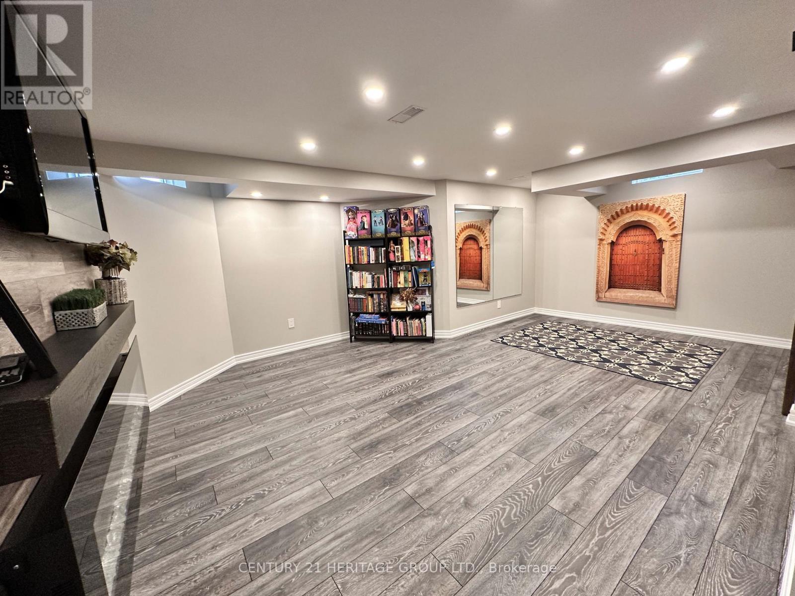 11 - 1 Tower Gate, Brampton, Ontario  L6P 1C3 - Photo 20 - W12396480