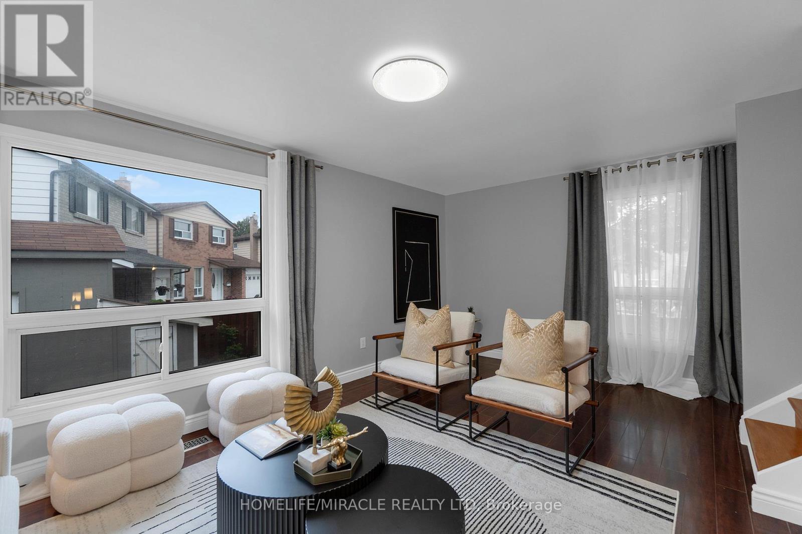 8 Franca Crescent, Toronto, Ontario  M9V 4S2 - Photo 21 - W12396484