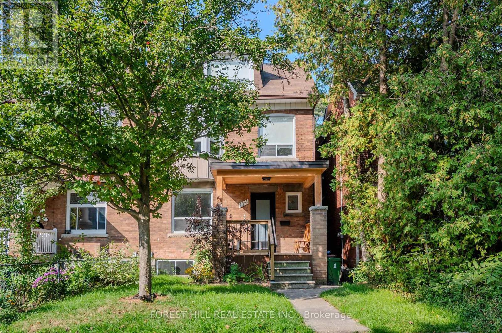 3 - 174 SUNNYSIDE AVENUE, Toronto, Ontario