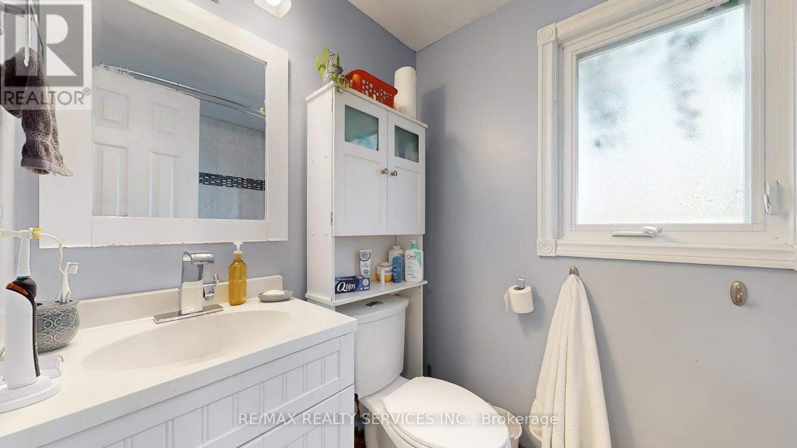 29 Primrose Crescent, Brampton, Ontario  L6Z 1E1 - Photo 30 - W12396531
