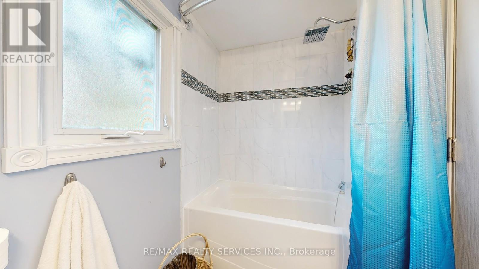 29 Primrose Crescent, Brampton, Ontario  L6Z 1E1 - Photo 31 - W12396531