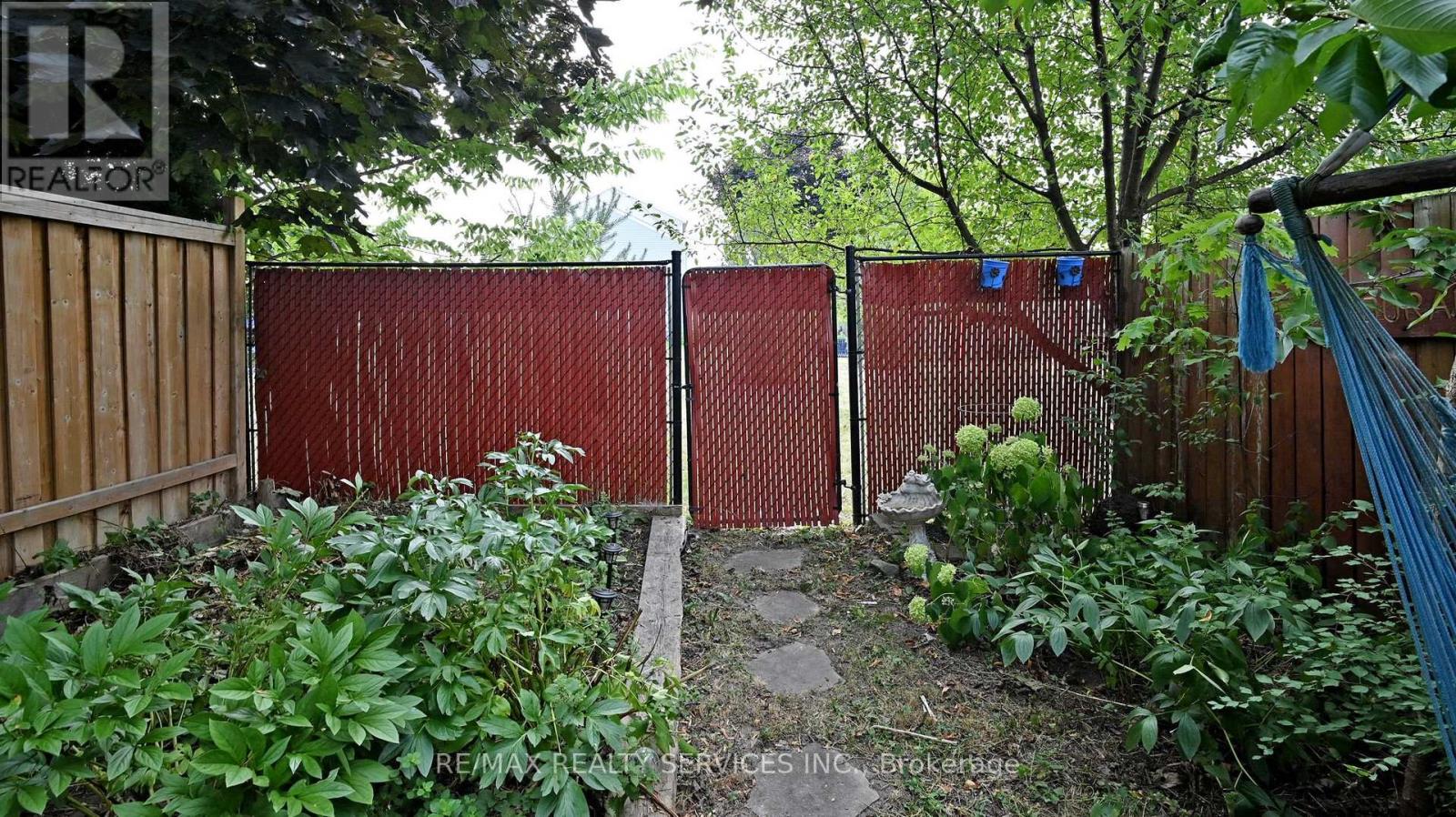 29 Primrose Crescent, Brampton, Ontario  L6Z 1E1 - Photo 46 - W12396531