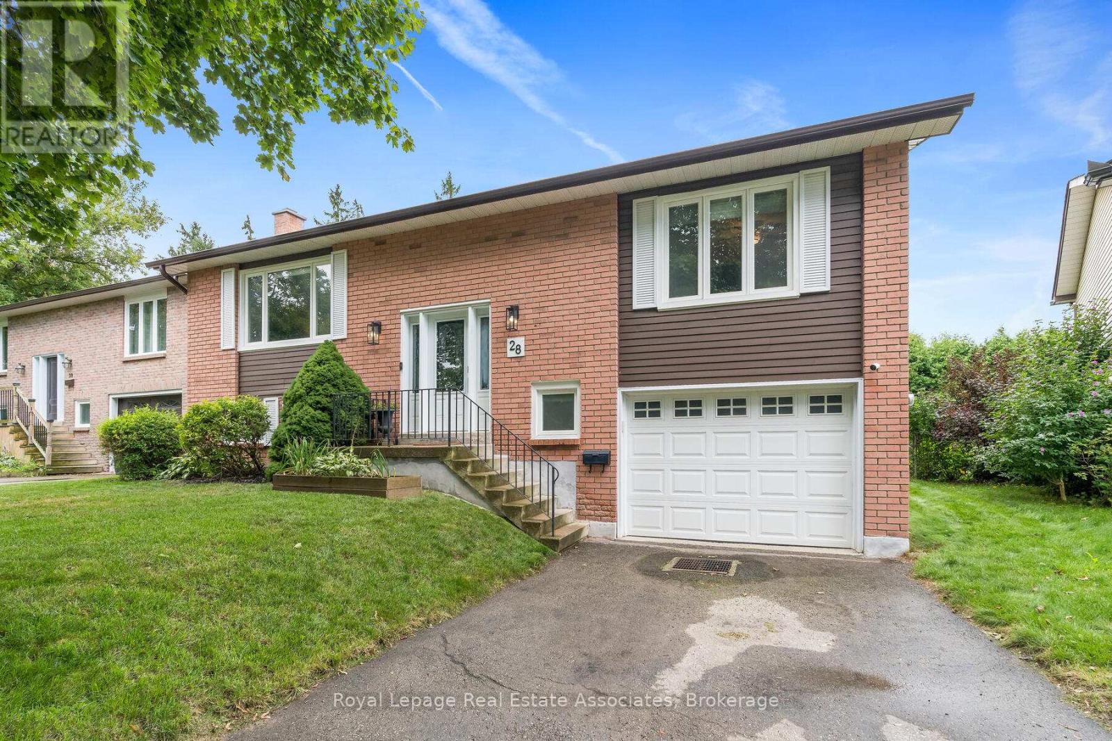 Property at 28 ADAMS COURT image 2