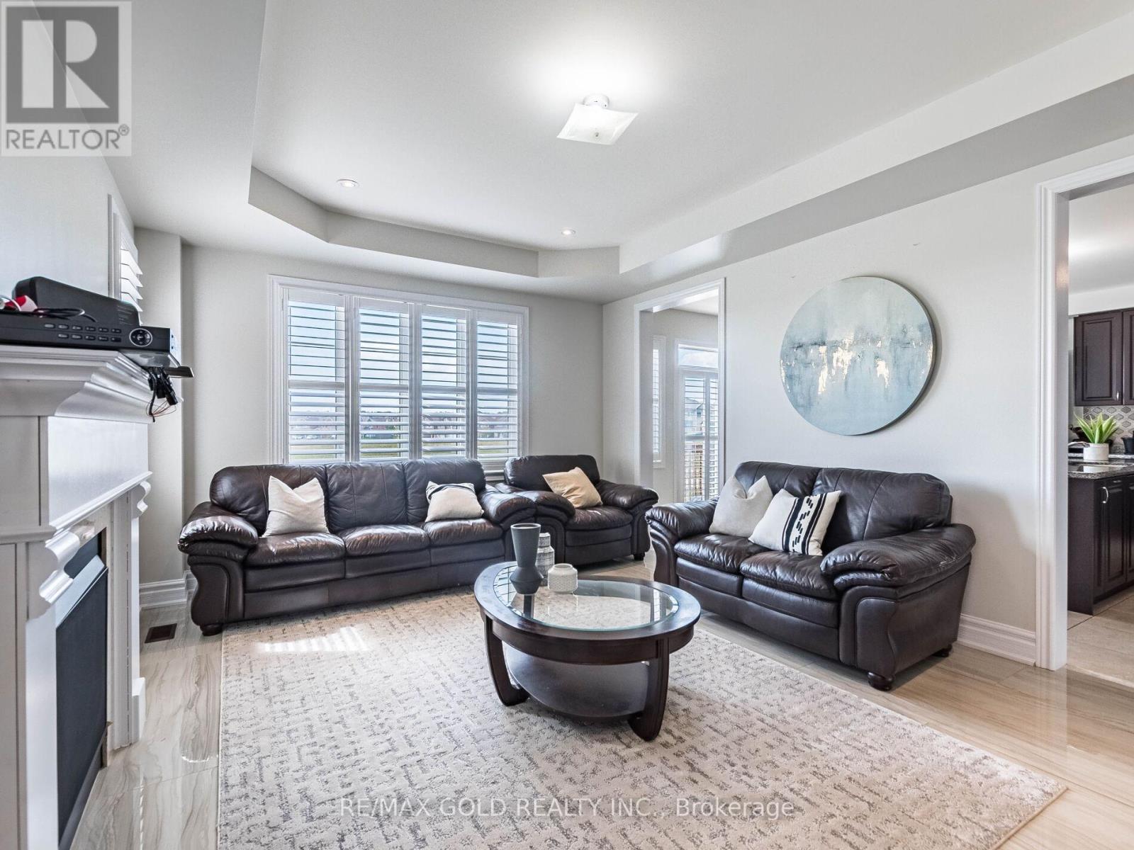 62 Masken Circle, Brampton (Northwest Brampton), Ontario  L7A 4K3 - Photo 12 - W12396552