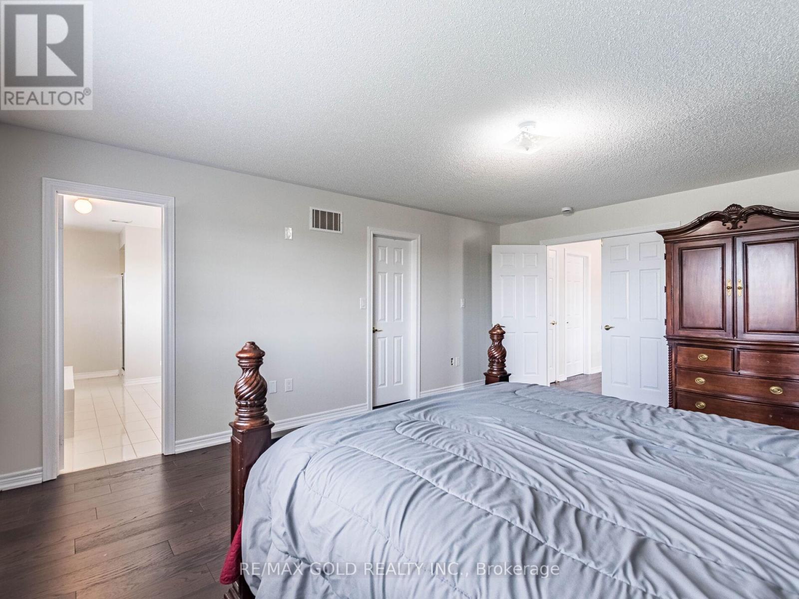 62 Masken Circle, Brampton (Northwest Brampton), Ontario  L7A 4K3 - Photo 24 - W12396552