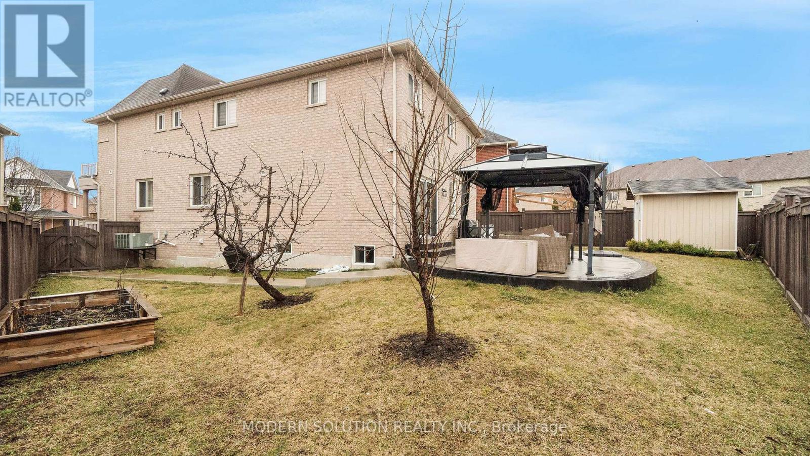 31 Silver Willow Trail, Brampton (Sandringham-Wellington), Ontario  L6R 0P2 - Photo 30 - W12396583