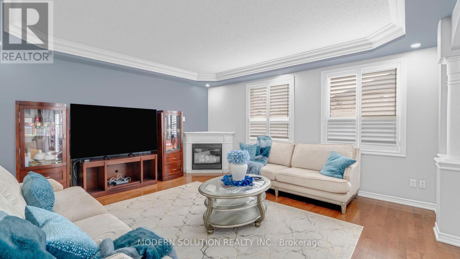 31 Silver Willow Trail, Brampton (Sandringham-Wellington), Ontario  L6R 0P2 - Photo 9 - W12396583