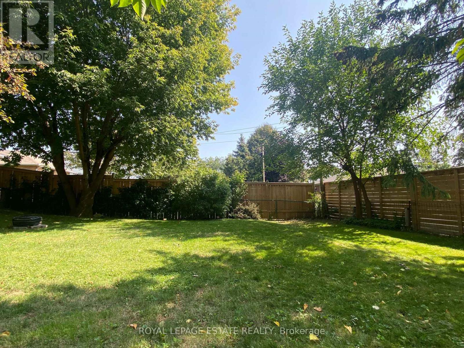 3989 Bloor Street W, Toronto, Ontario  M9B 1M2 - Photo 7 - W12396606
