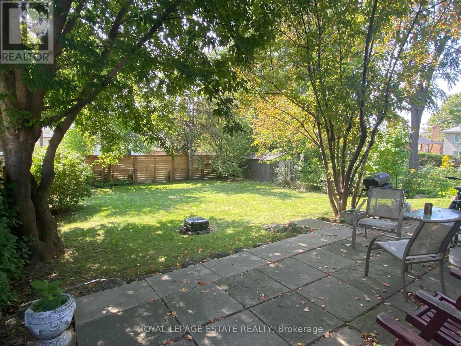 3989 Bloor Street W, Toronto, Ontario  M9B 1M2 - Photo 3 - W12396608