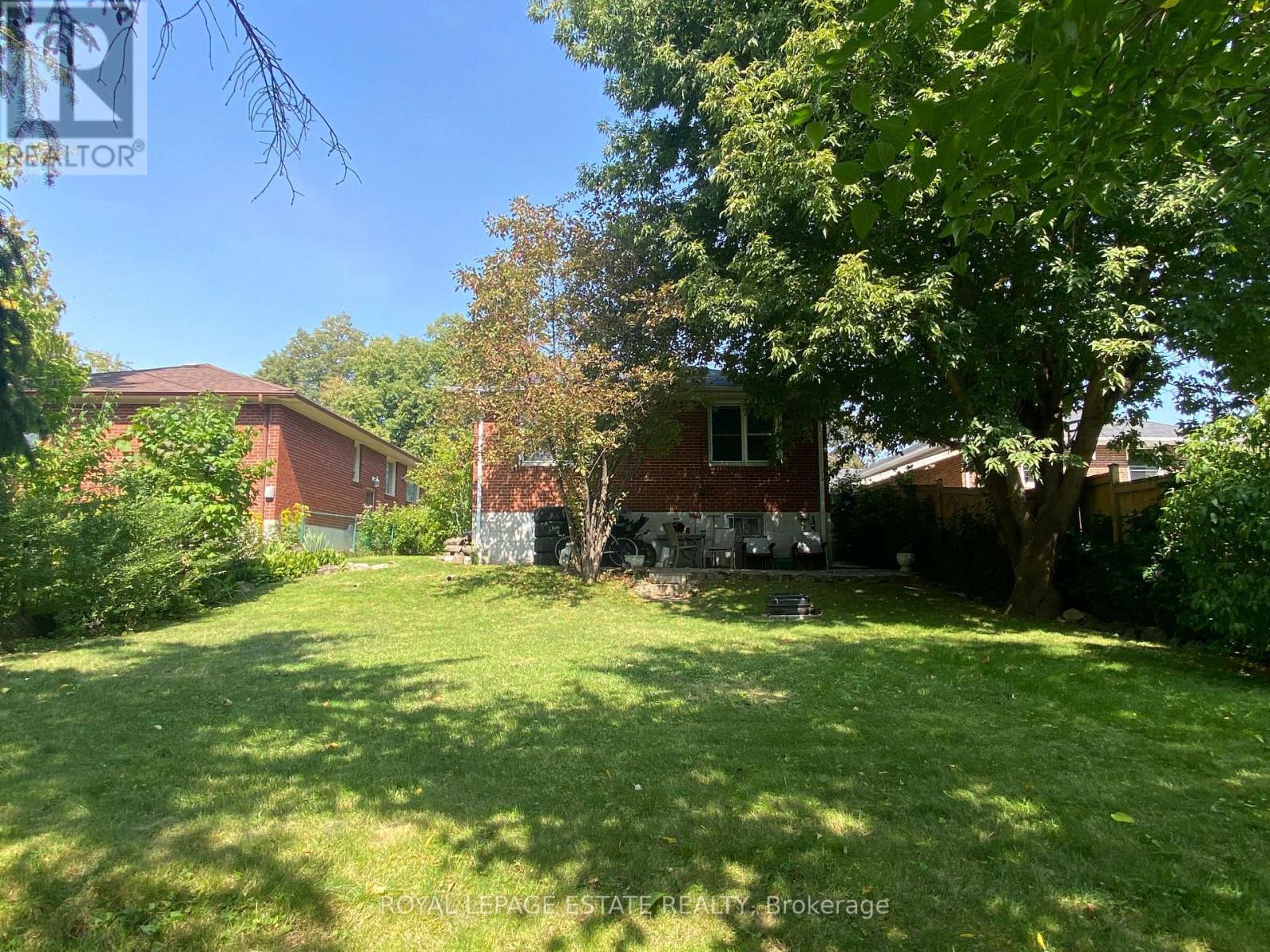 3989 Bloor Street W, Toronto, Ontario  M9B 1M2 - Photo 4 - W12396608