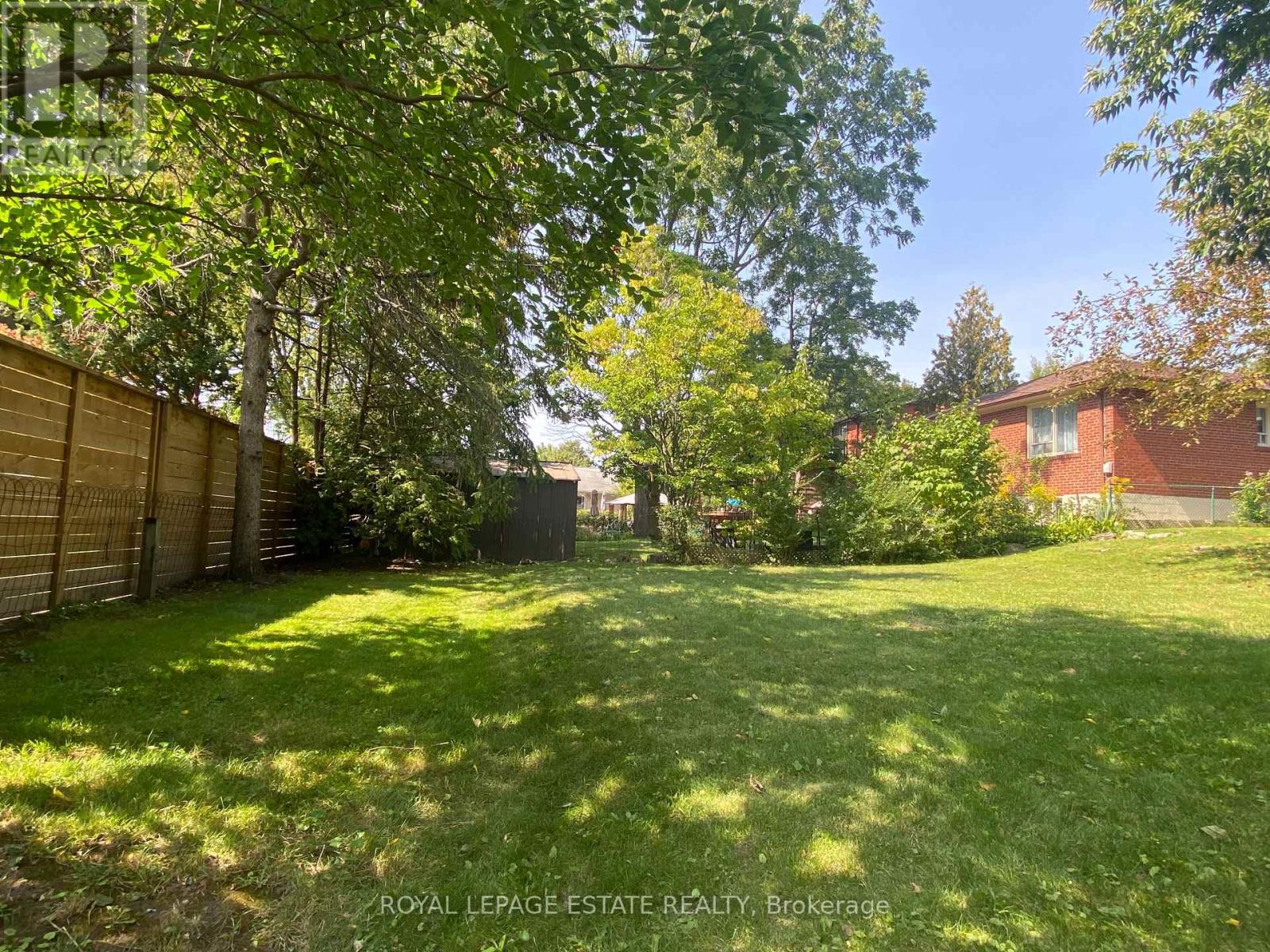 3989 Bloor Street W, Toronto, Ontario  M9B 1M2 - Photo 6 - W12396608