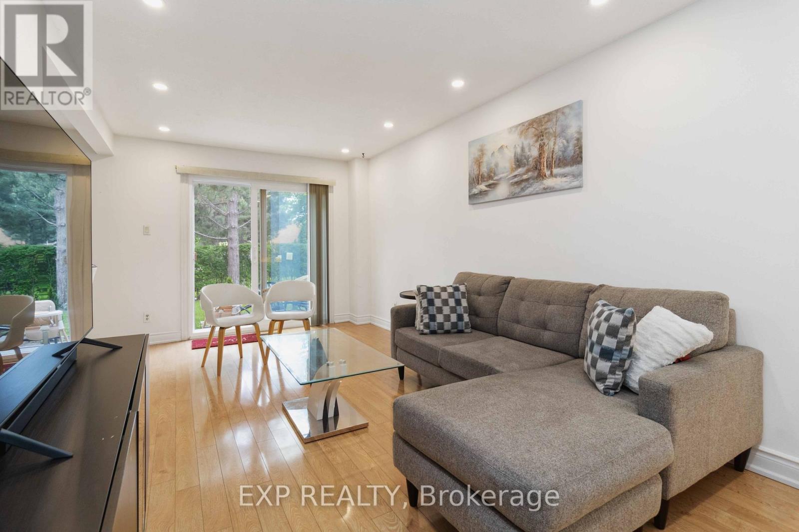 Property at 115 - 1180 MISSISSAUGA VALLEY BOULEVARD image 4