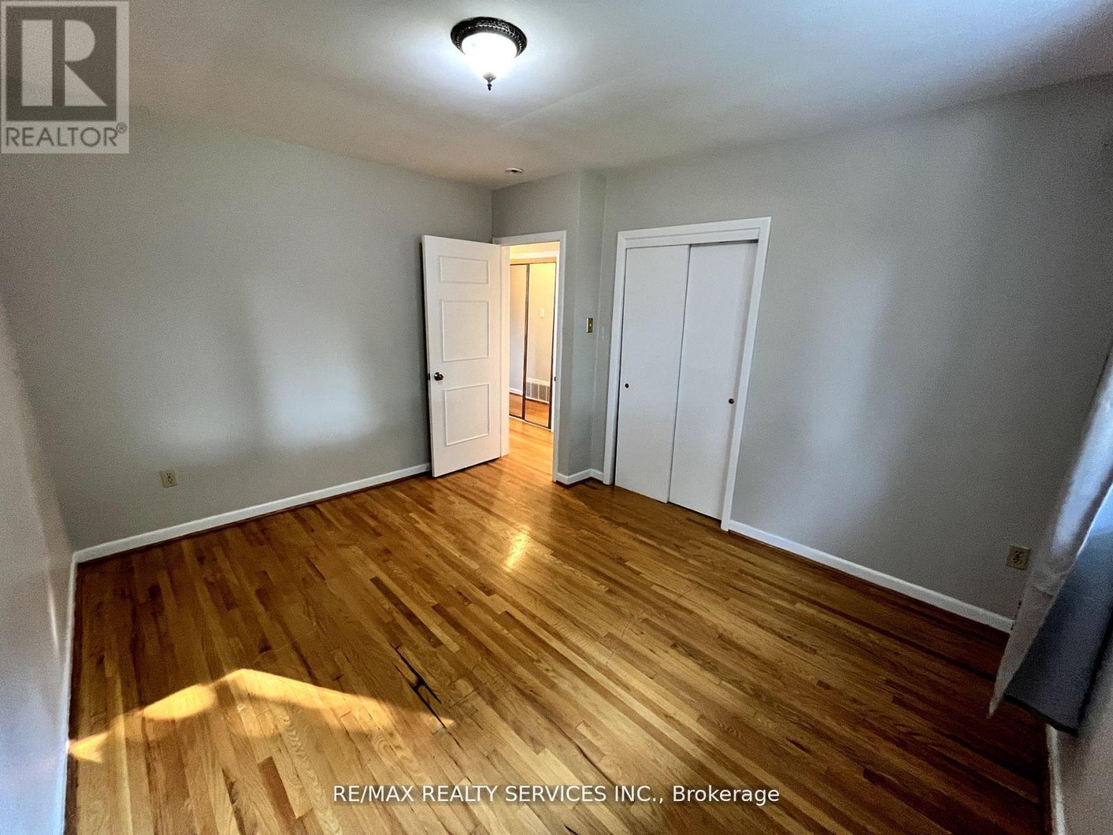 91 Ambleside Drive, Brampton, Ontario  L6Y 1C1 - Photo 19 - W12396642
