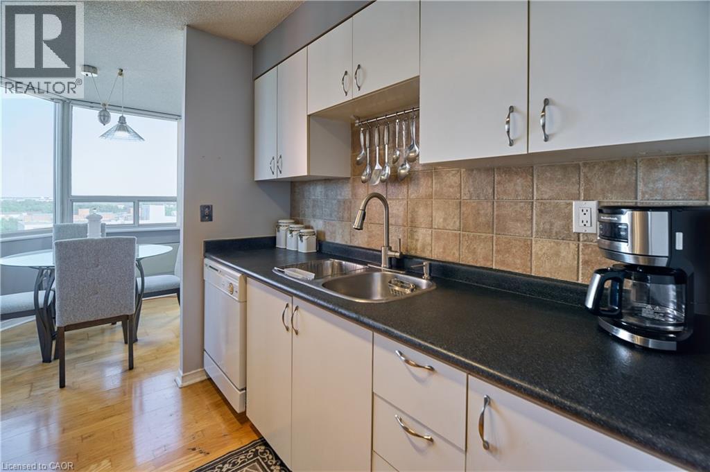 3227 King Street Unit# 909, Kitchener, Ontario  N2A 3Z9 - Photo 16 - 40768612