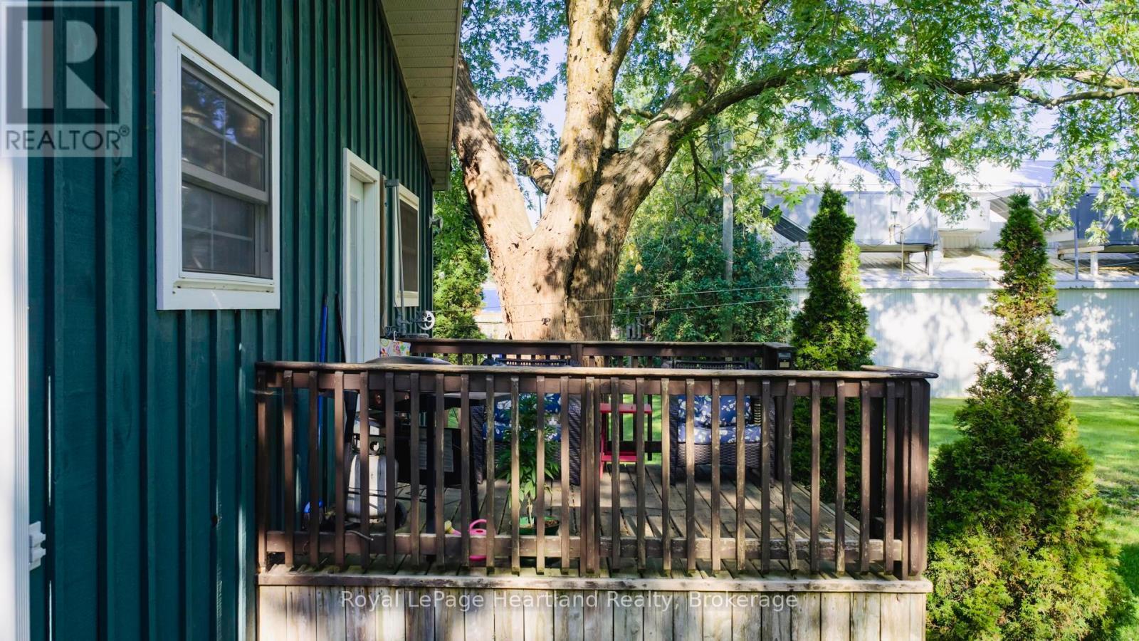 300 Blyth Road, North Huron, Ontario  N0M 1H0 - Photo 37 - X12396712
