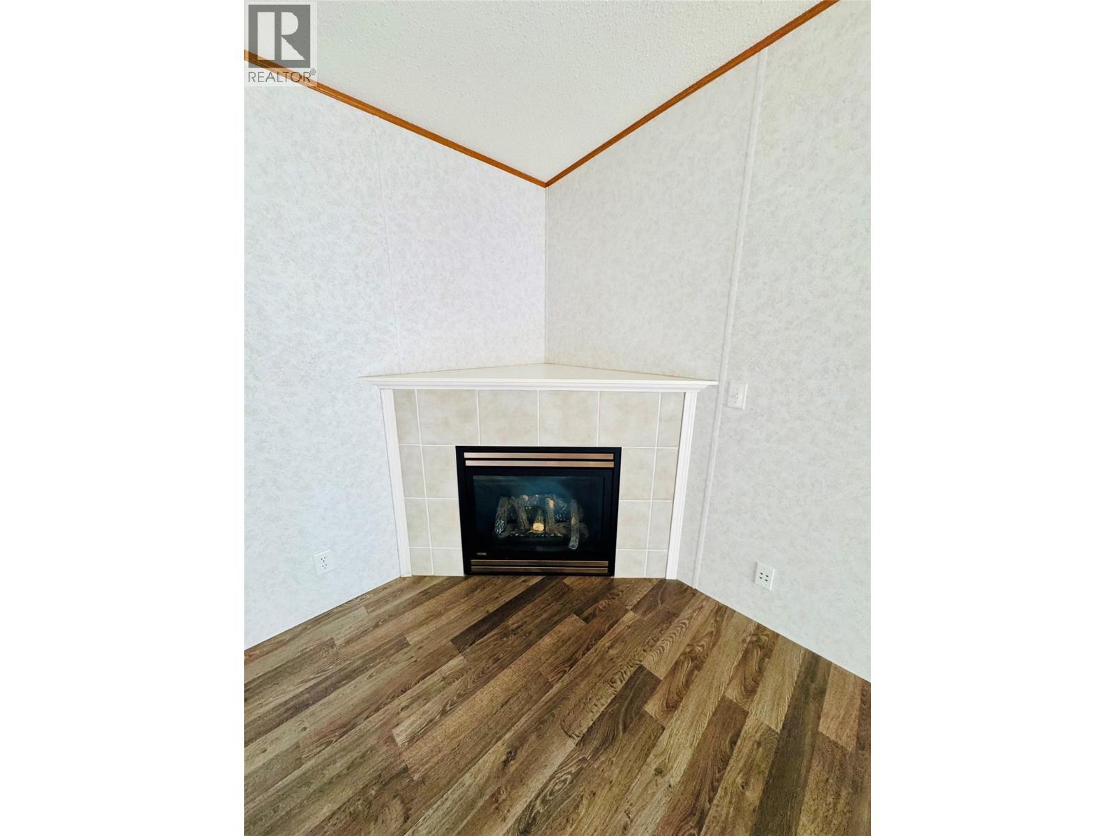 60 Cokato Road Unit# E3, Fernie, British Columbia  V0B 1M4 - Photo 14 - 10362574