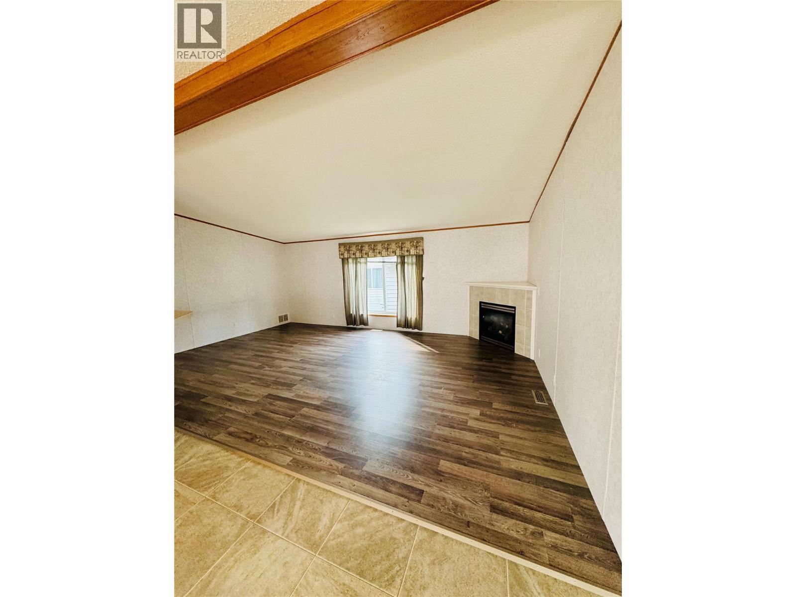 60 Cokato Road Unit# E3, Fernie, British Columbia  V0B 1M4 - Photo 16 - 10362574