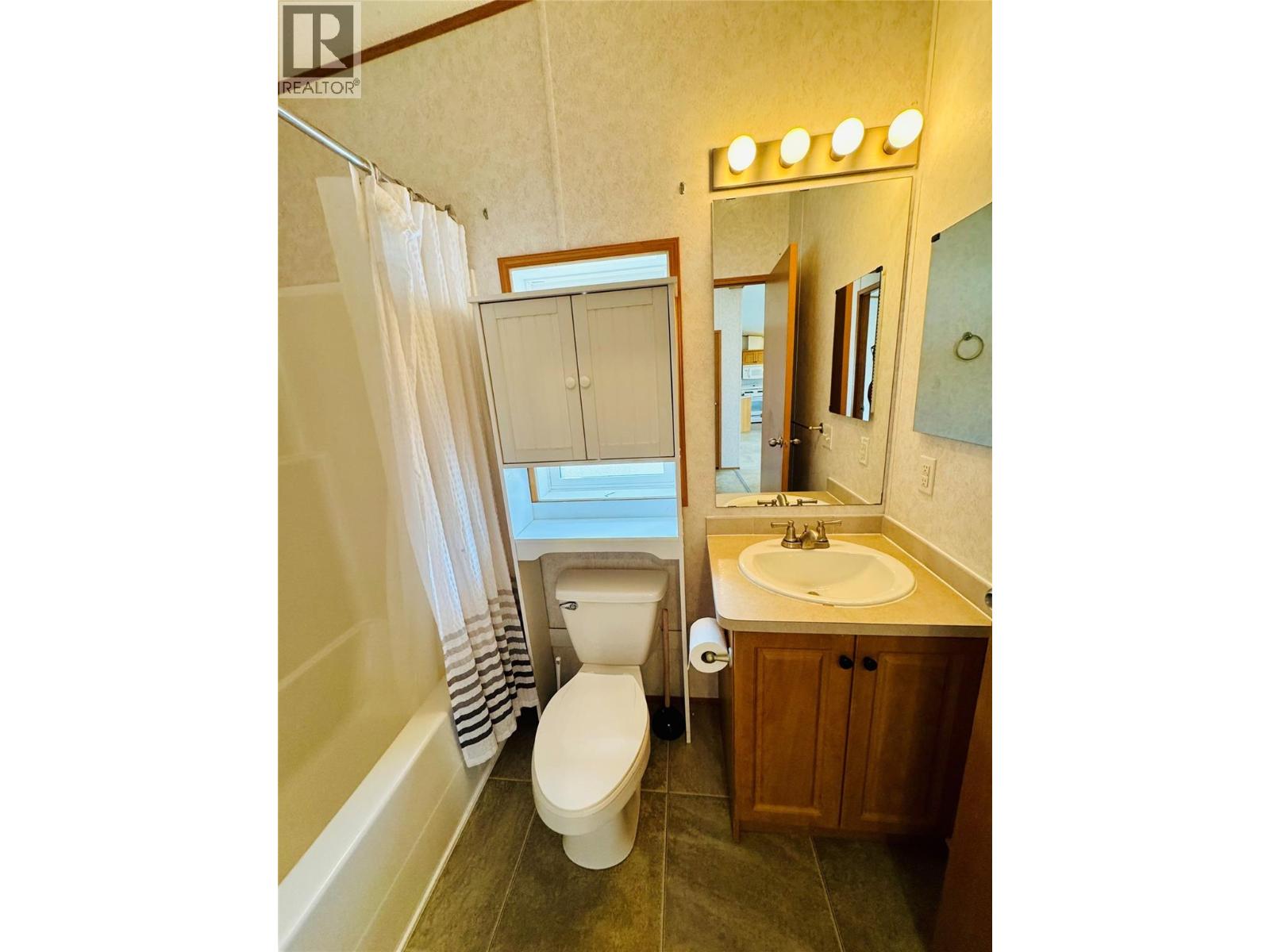 60 Cokato Road Unit# E3, Fernie, British Columbia  V0B 1M4 - Photo 23 - 10362574