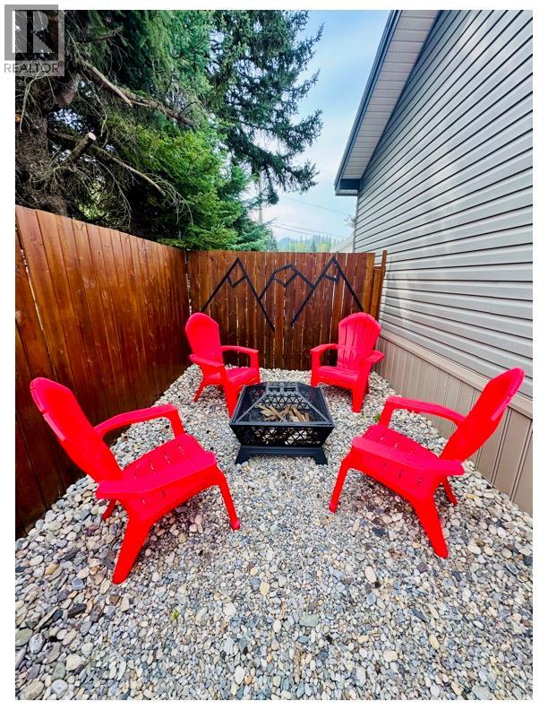 60 Cokato Road Unit# E3, Fernie, British Columbia  V0B 1M4 - Photo 3 - 10362574