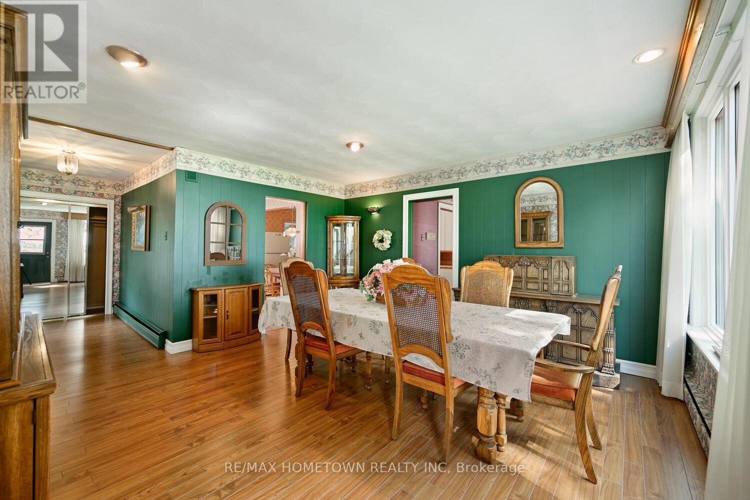 401 County Road 2 Road, Edwardsburgh/cardinal, Ontario  K0E 1E0 - Photo 14 - X12396702