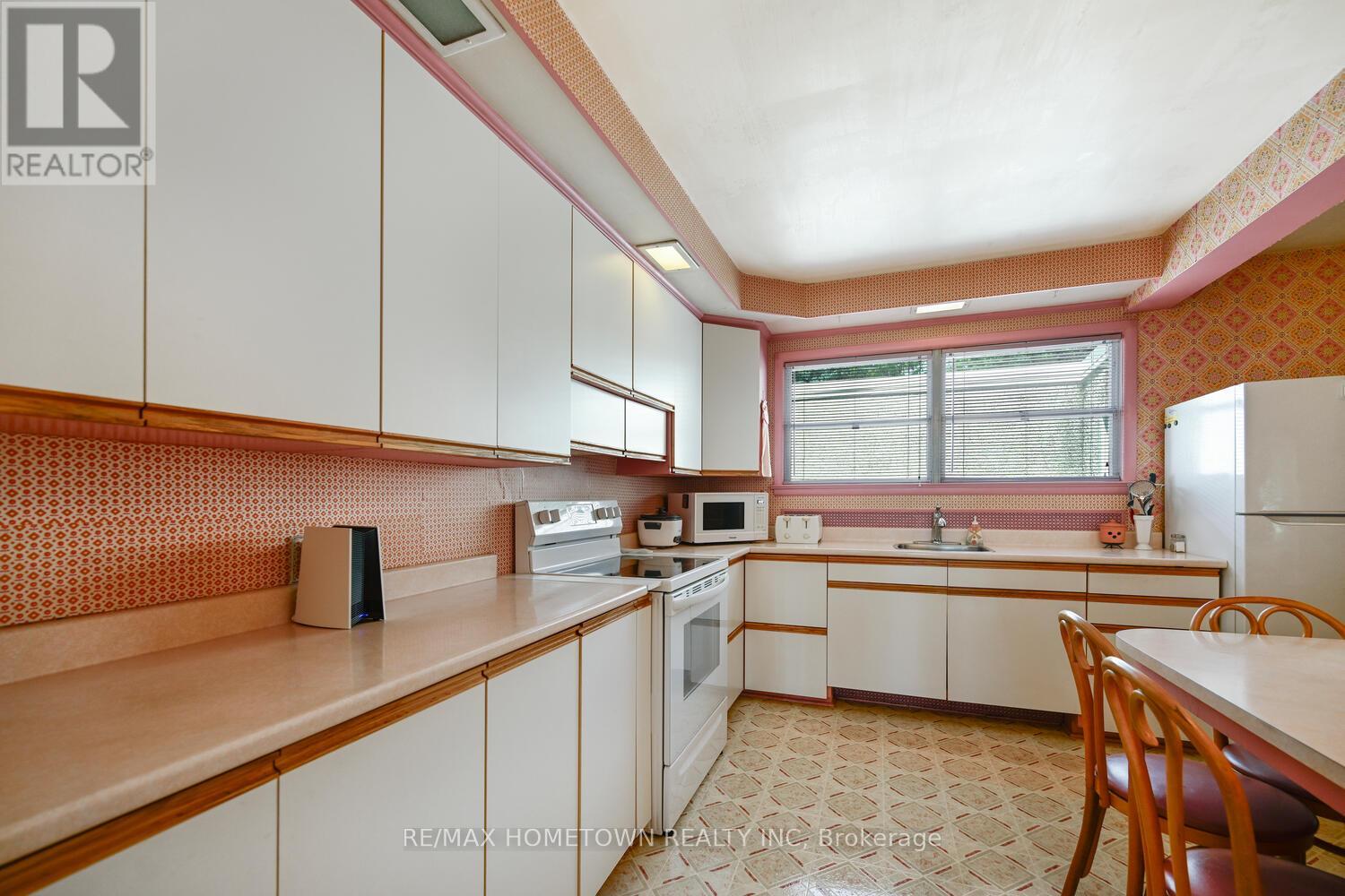401 County Road 2 Road, Edwardsburgh/cardinal, Ontario  K0E 1E0 - Photo 16 - X12396702