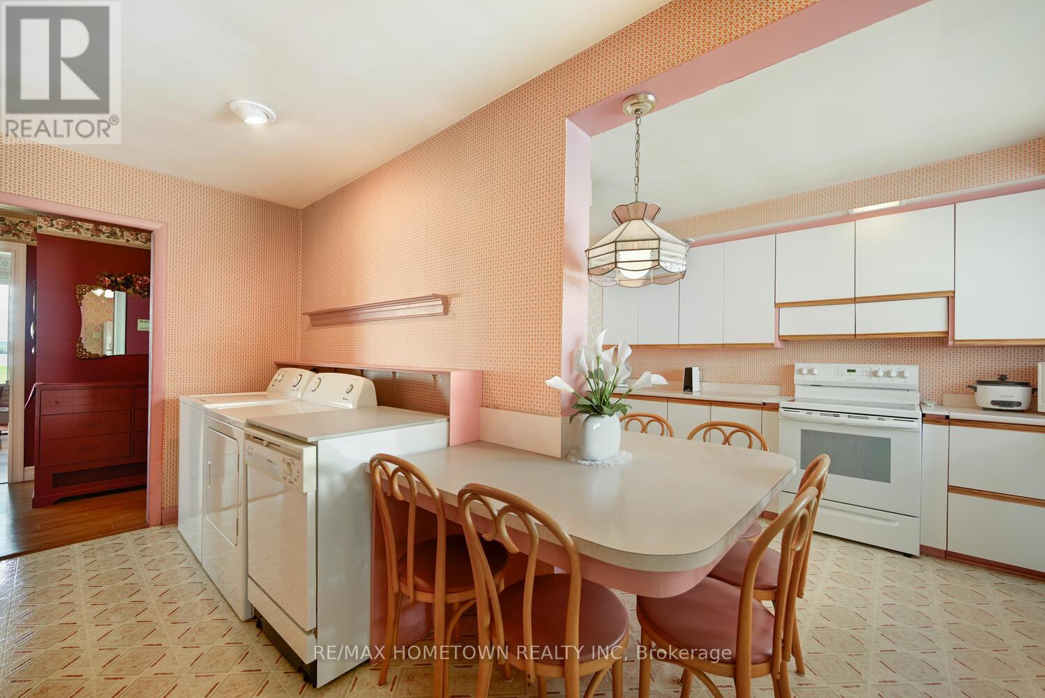 401 County Road 2 Road, Edwardsburgh/cardinal, Ontario  K0E 1E0 - Photo 17 - X12396702