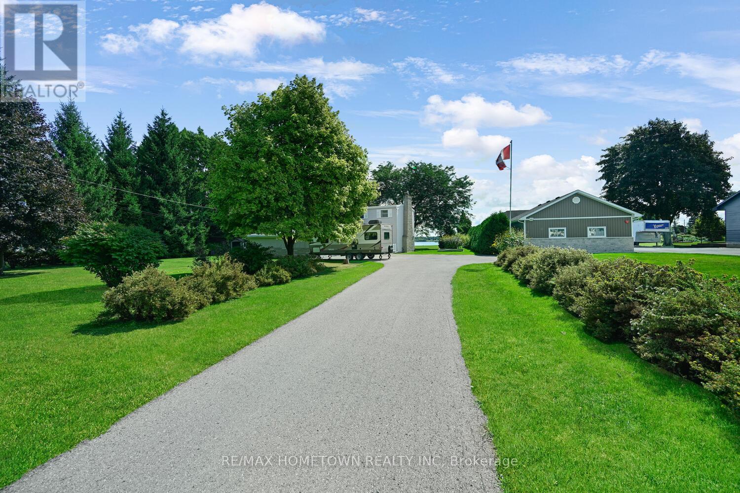 401 County Road 2 Road, Edwardsburgh/cardinal, Ontario  K0E 1E0 - Photo 2 - X12396702