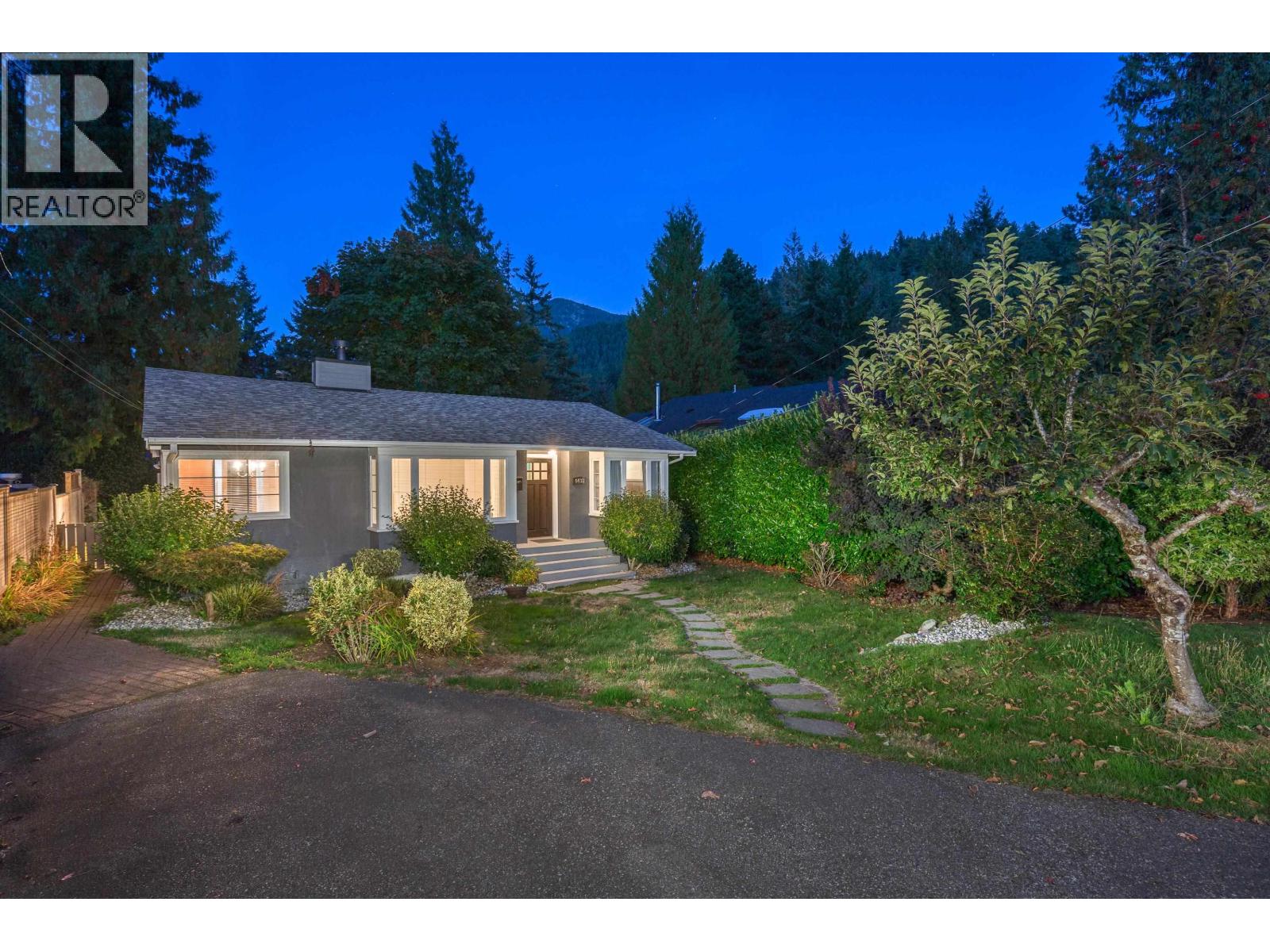 Property at 6431 ROSEBERY AVENUE image 3