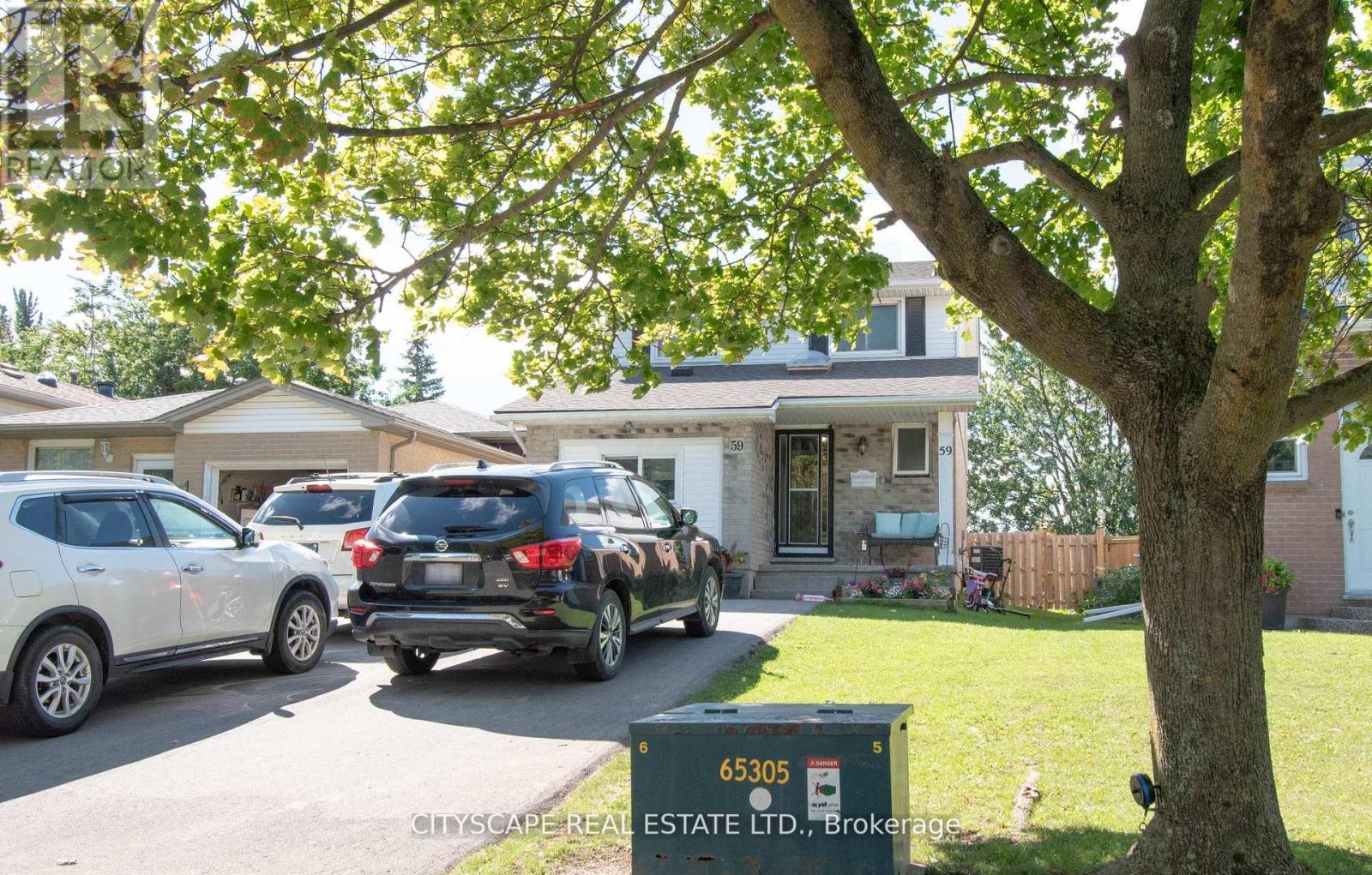 59 Romy Crescent, Thorold, Ontario  L2V 4T5 - Photo 3 - X12396499