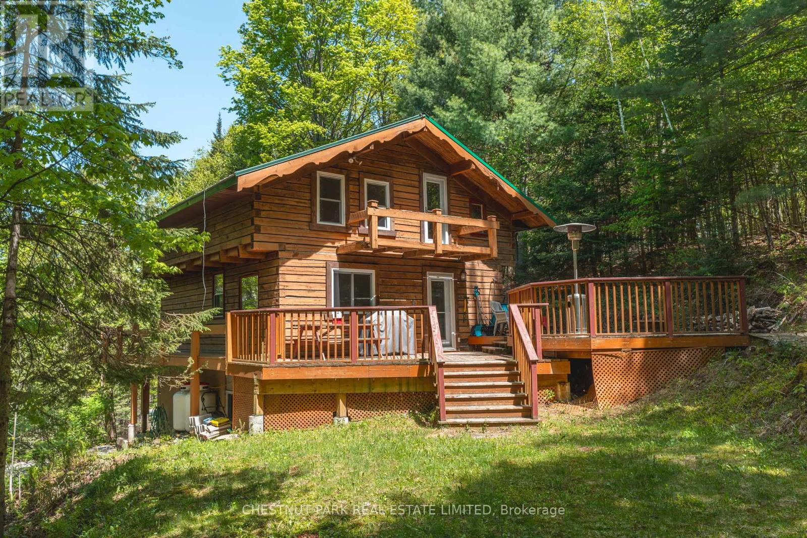1316 Sir Sam's Road, Dysart Et Al (Guilford), Ontario  K0M 1M0 - Photo 1 - X12396516
